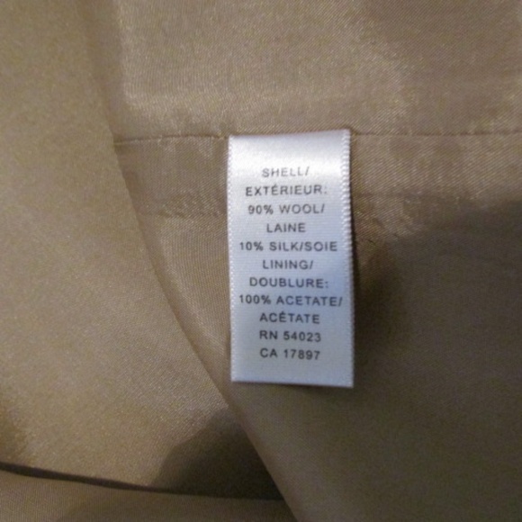 Wool/Silk Blend Mini Skirt, Size 6 - Picture 6 of 6